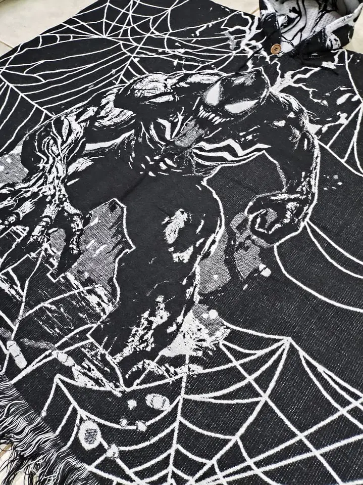 Poncho Venom 6