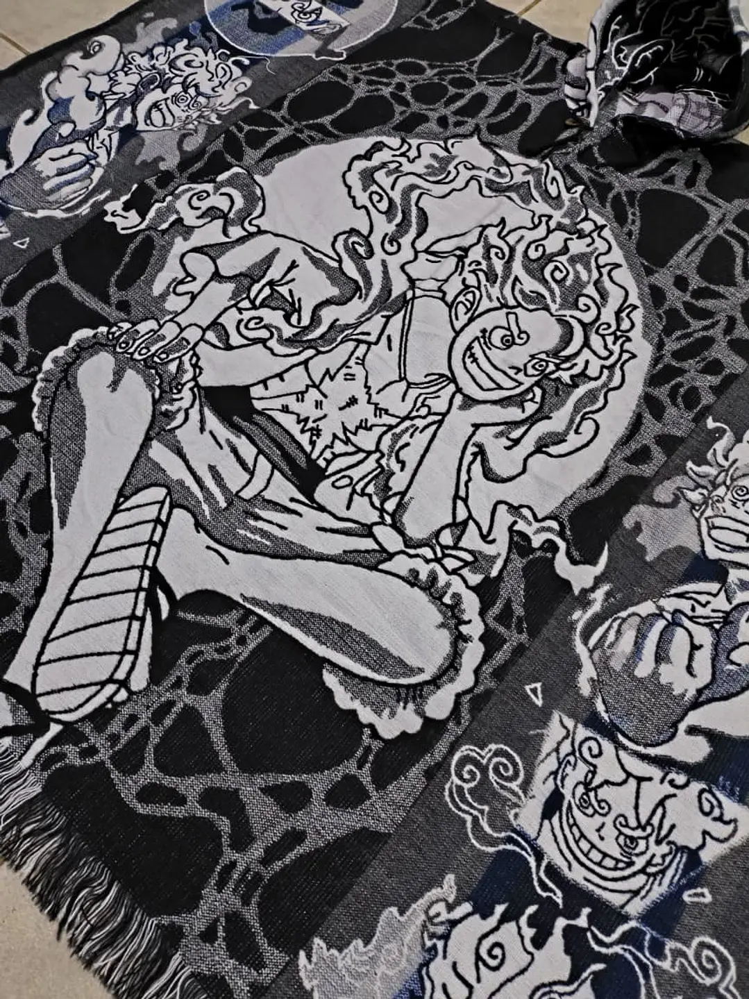 Poncho One Piece Luffy Gear 5 3