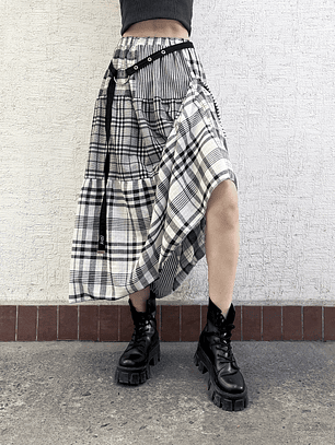 M08 - FALDA ESCALONADA