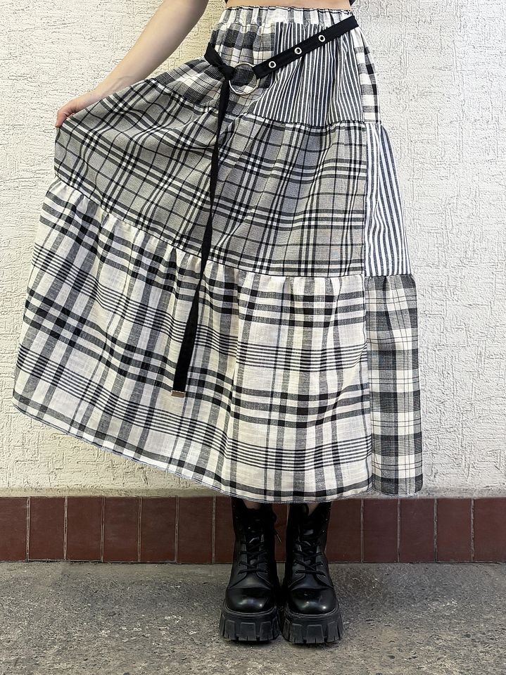 M08 - FALDA ESCALONADA 7