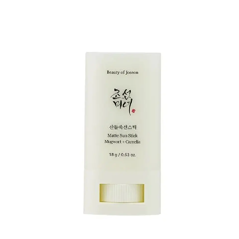 Matte Sun Stick : Mugwort + Camilia (SPF 50+ PA++++) 18g 1