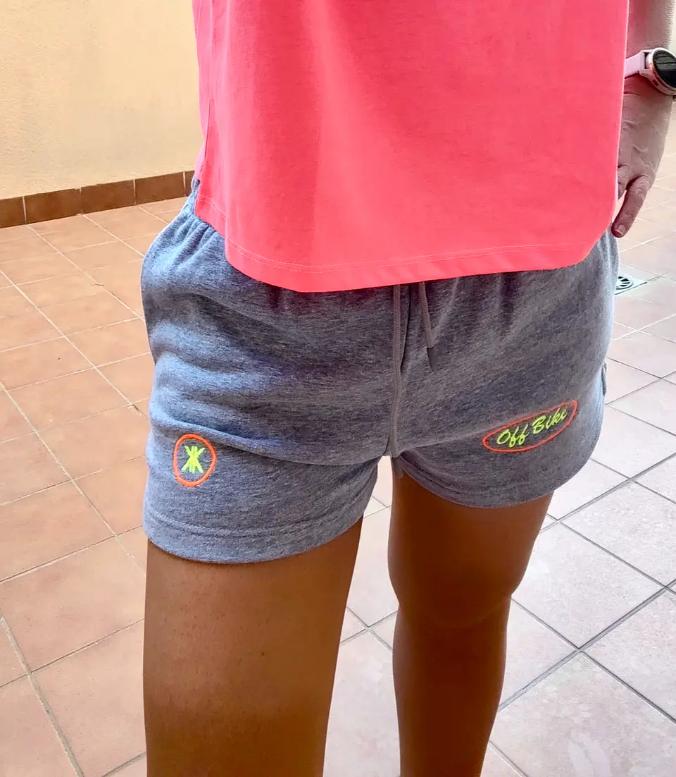 Short Chica OffBike 3