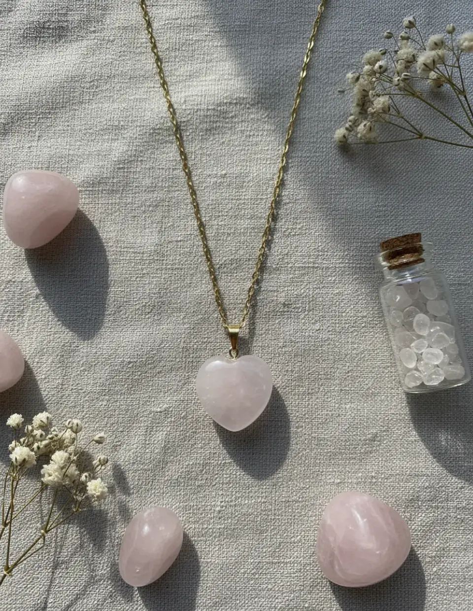 Collar Corazon cuarzo rosado enchapado en oro 18 K 2
