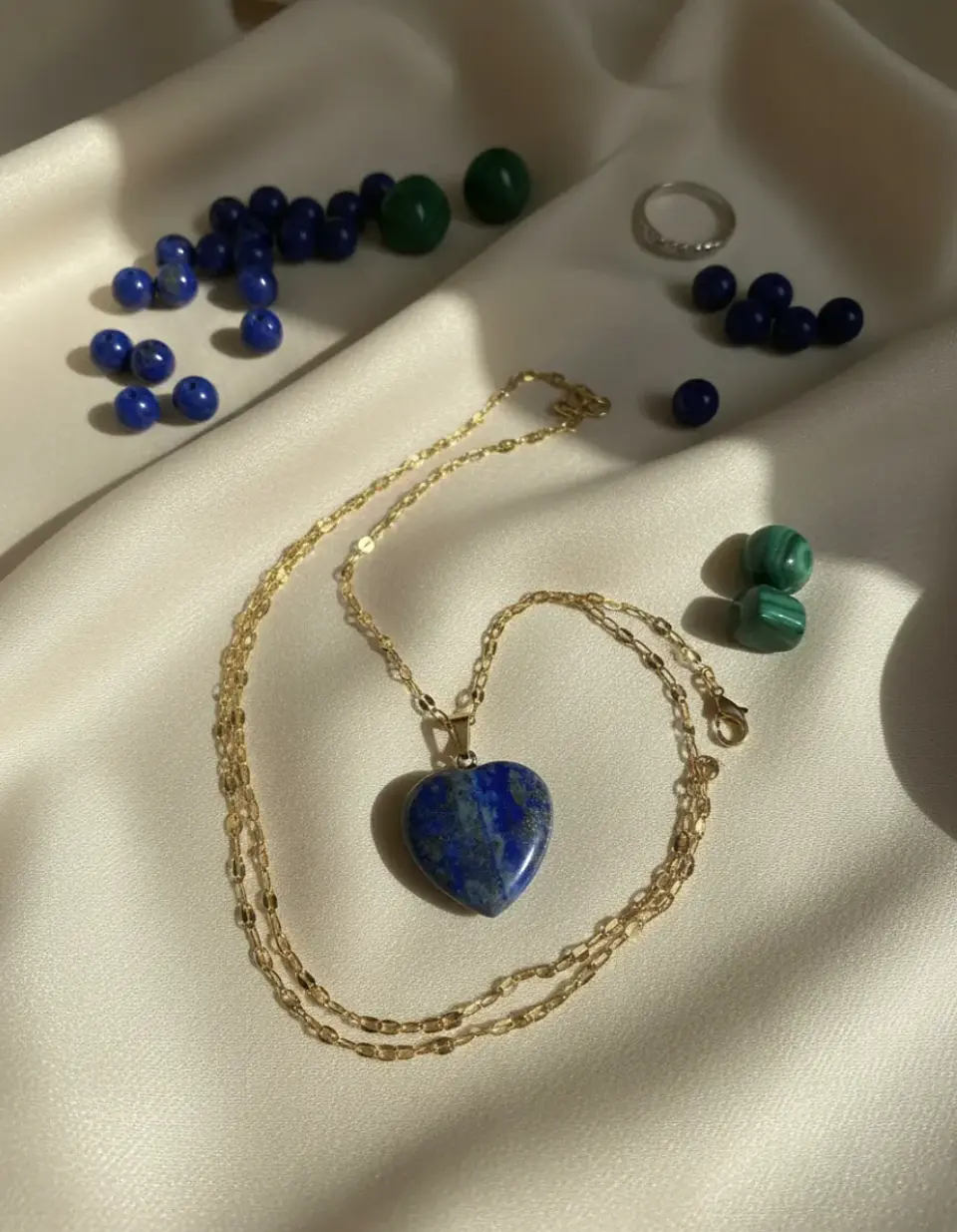 Collar Corazon de Lapislazuli enchapado en oro 18K 3