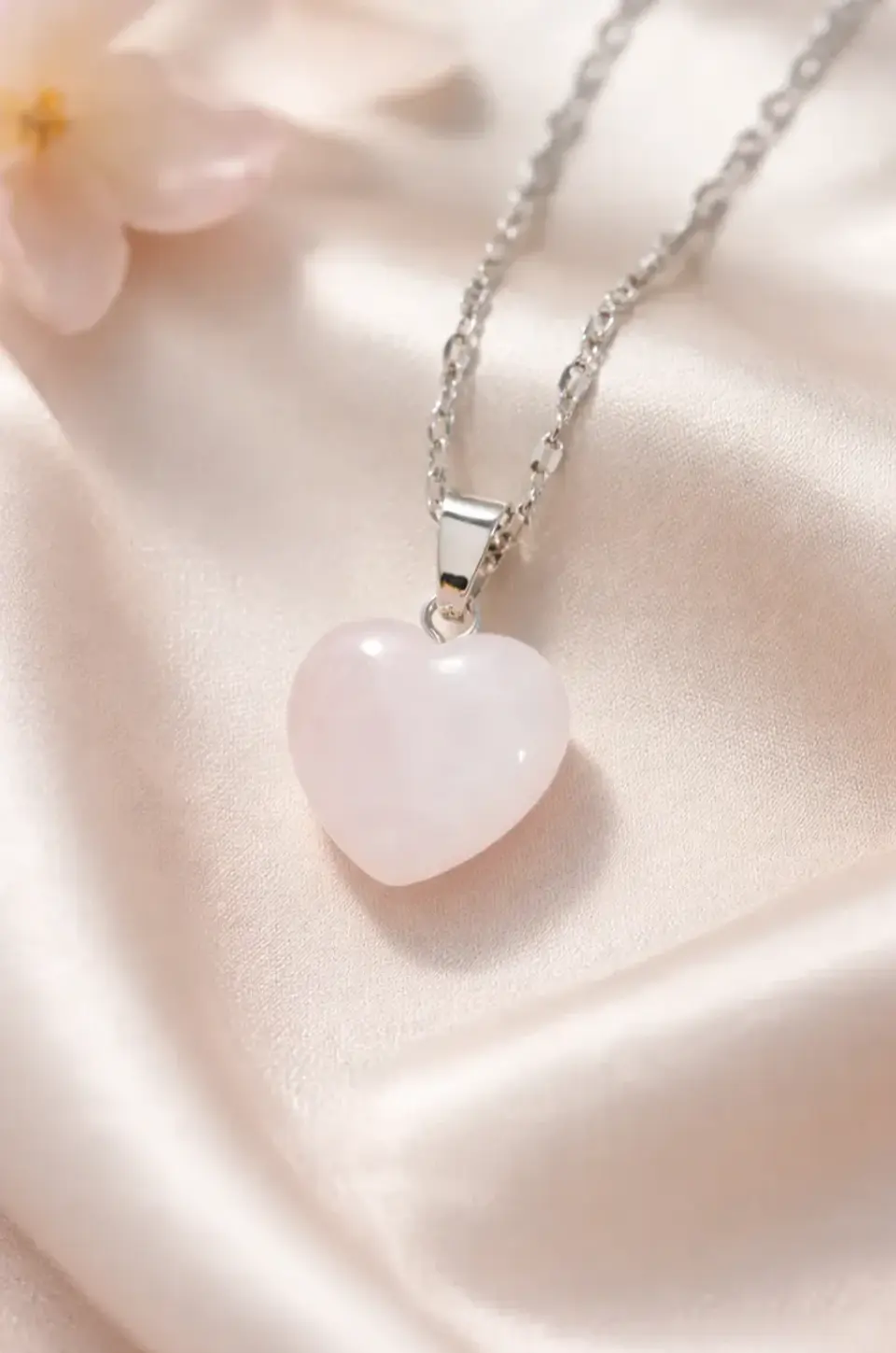 Collar Corazon cuarzo rosado 15mm enchapado en oro blanco 3