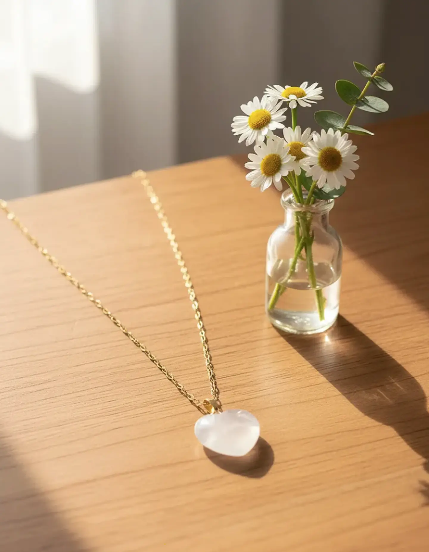 Collar Corazon de cuarzo blanco enchapado en oro 18K 3