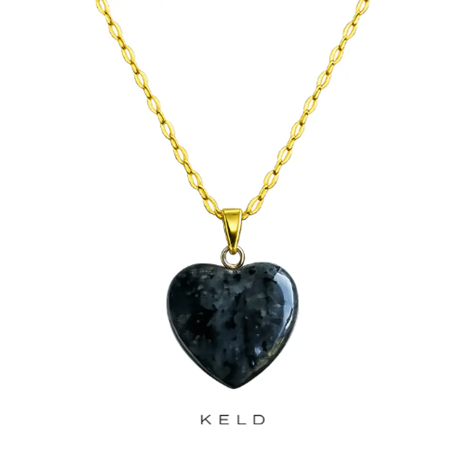 Collar Corazon Labradorita negra enchapada en oro 18K 1