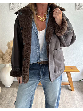 Chaqueta clara 