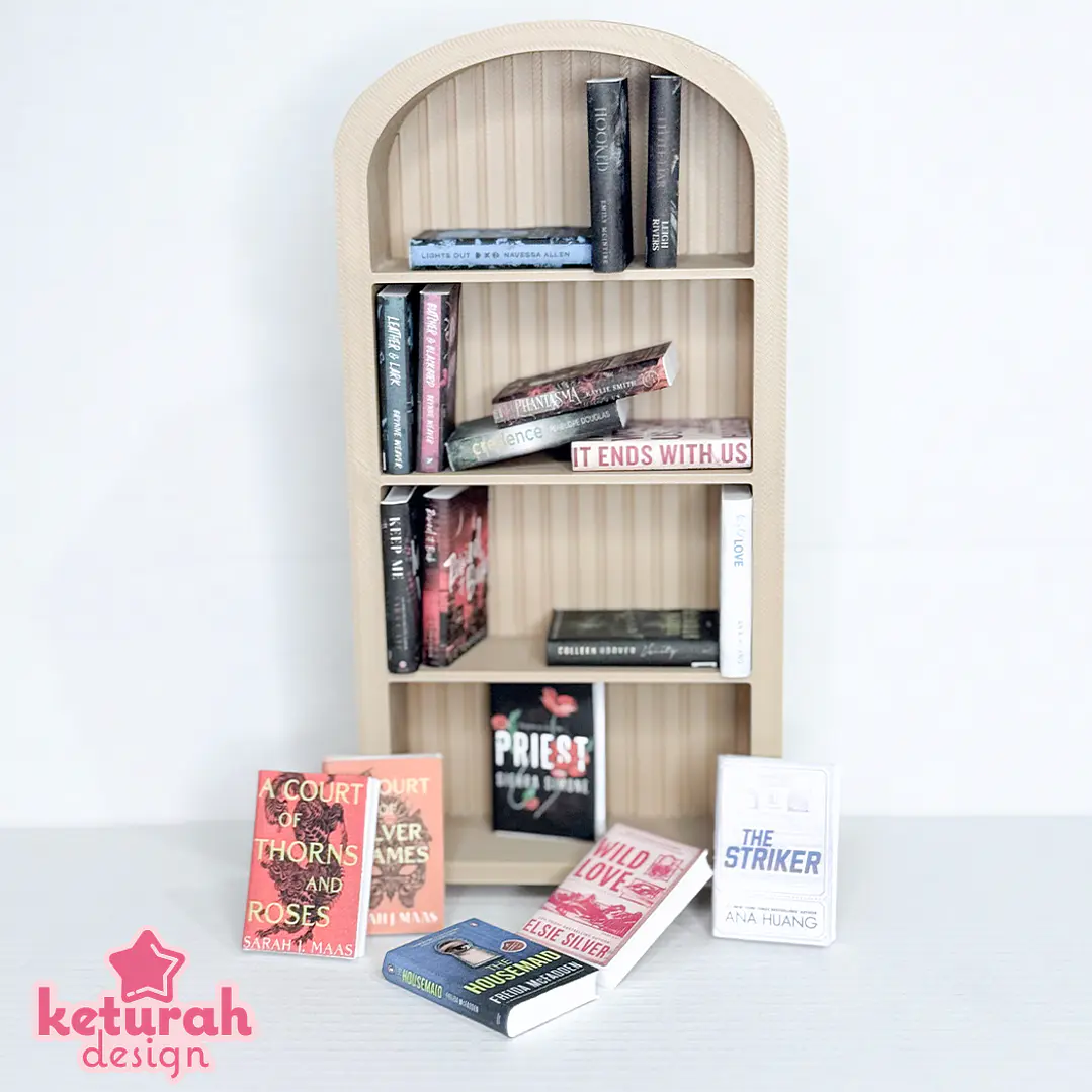 Estante arqueada + 18 livros miniatura  2