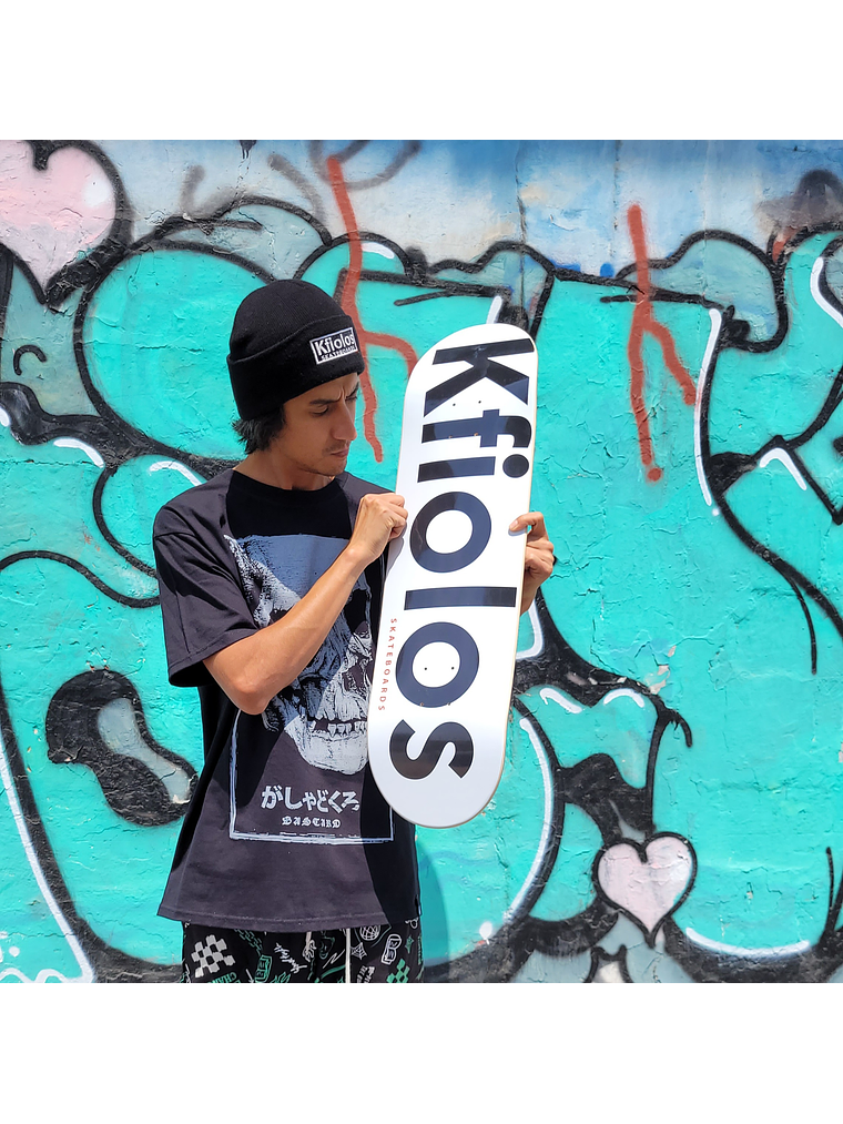 TABLA DE SKATE KFIOLOS - WHITE LOGO 8.5