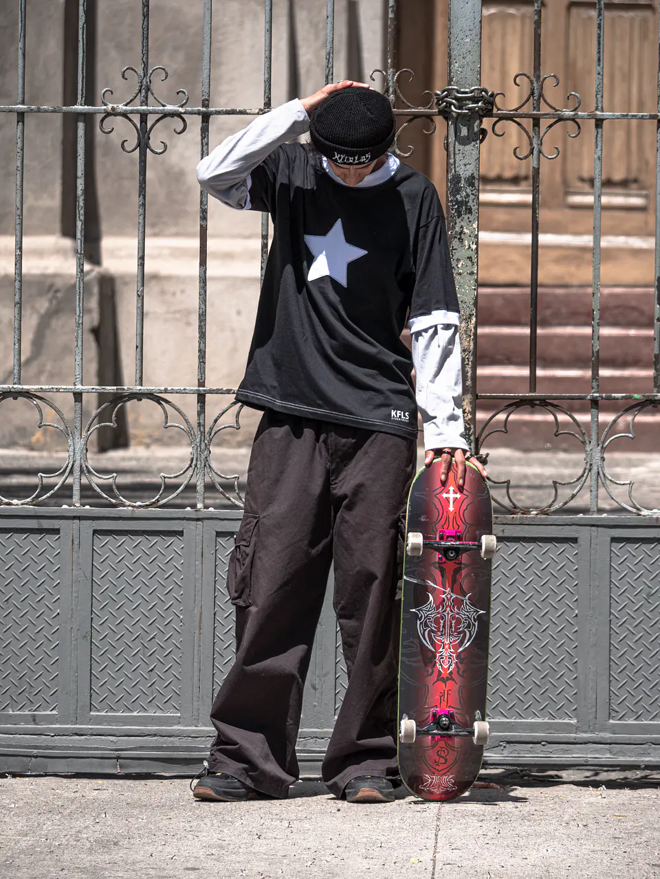POLERA SKATE BLACK MAGIG KFIOLOS 6