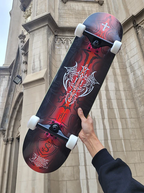 SKATE COMPLETO TRIBAL 8,125" KFIOLOS
