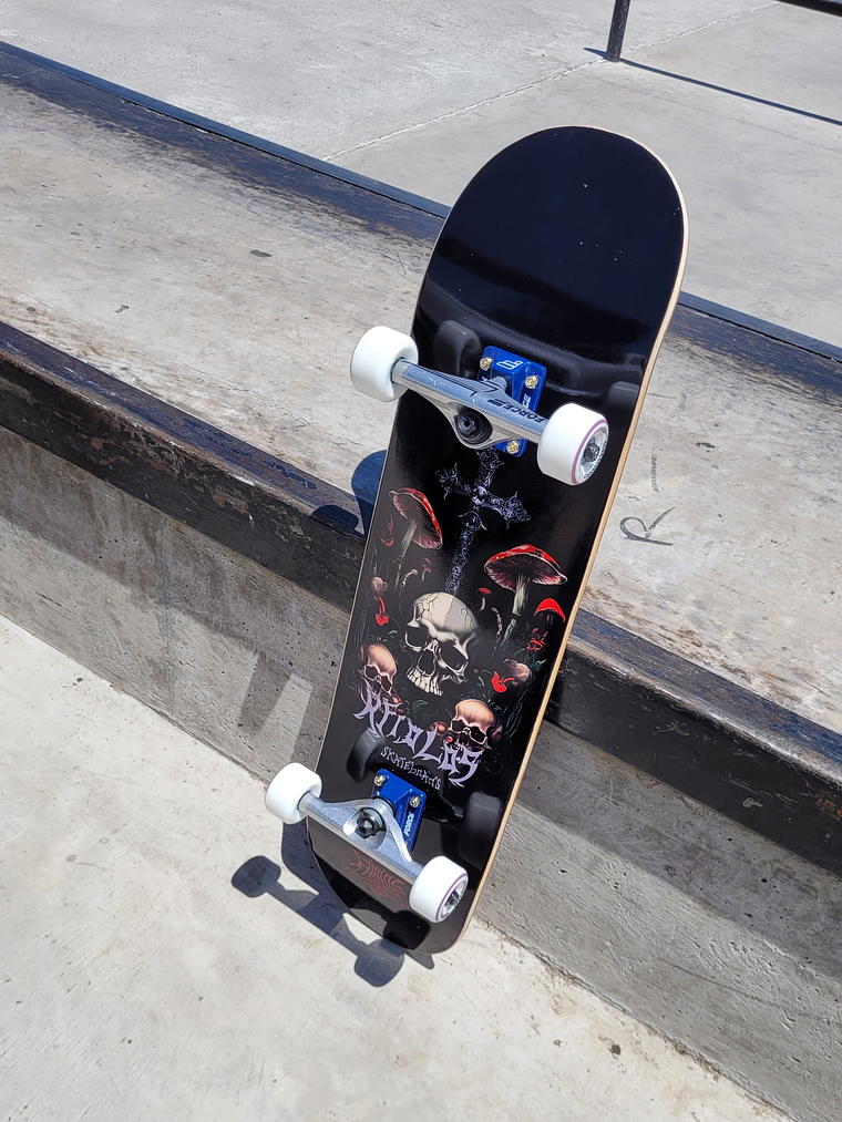 SKATE COMPLETO FUNGAL RITES 8,125