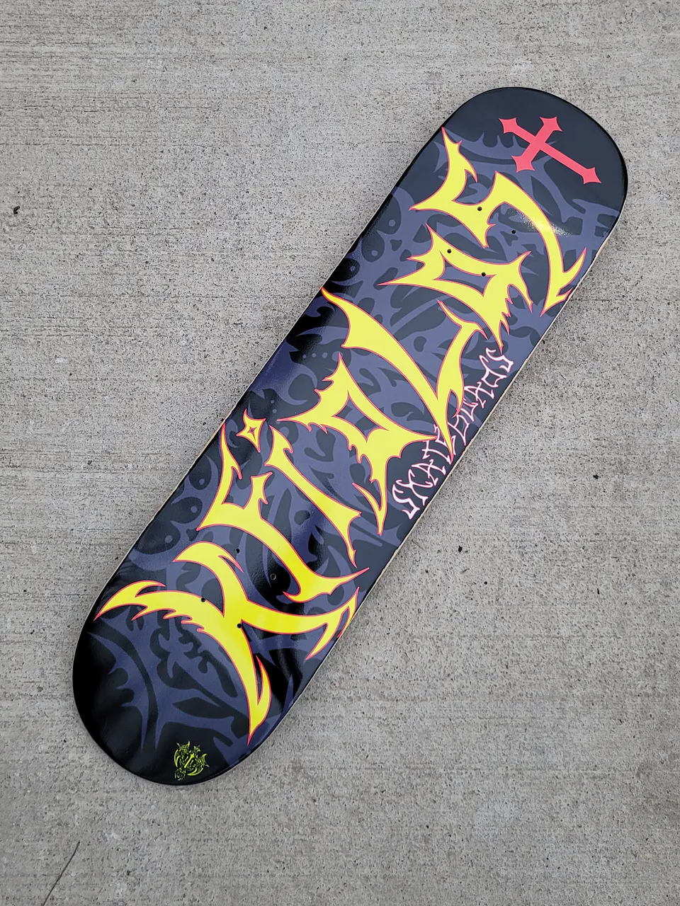 IN THE DARK HIKARI KFIOLOS 8.25