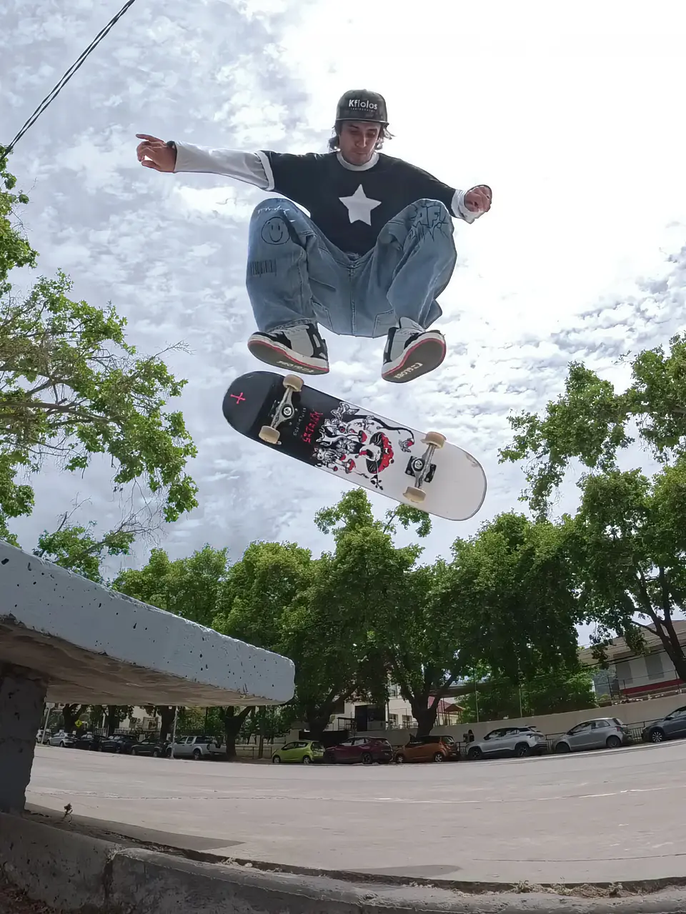 TABLA DE SKATE GRITOS FÚNGICOS KFIOLOS 8.25