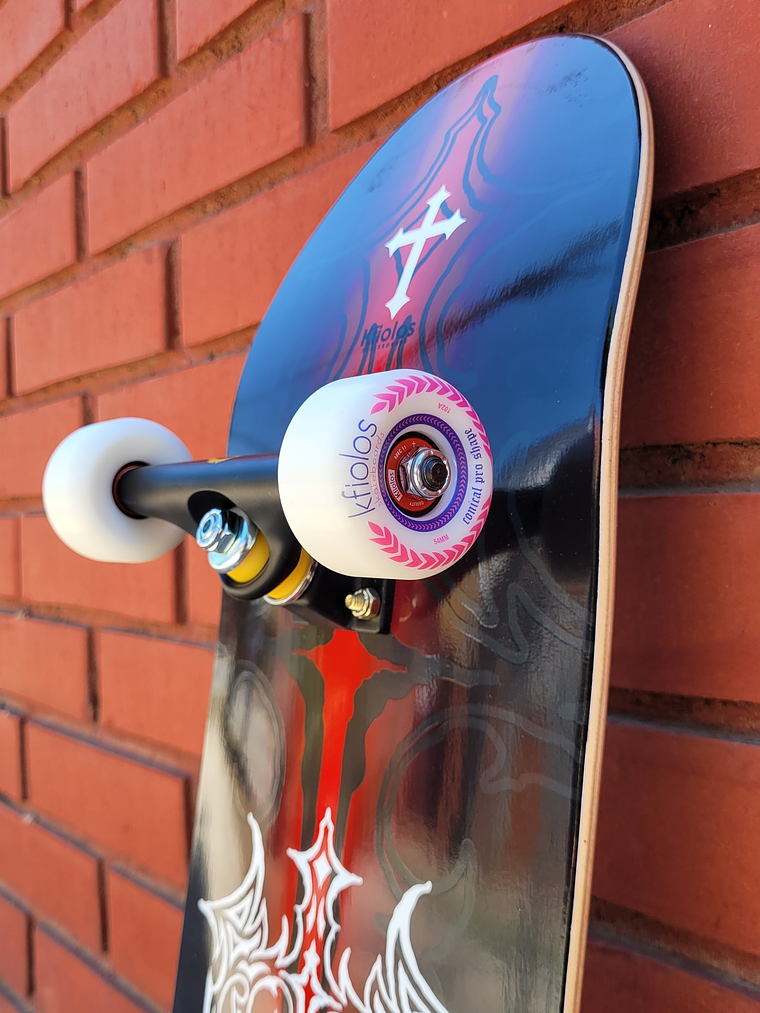 SKATE COMPLETO TRIBAL 8,125