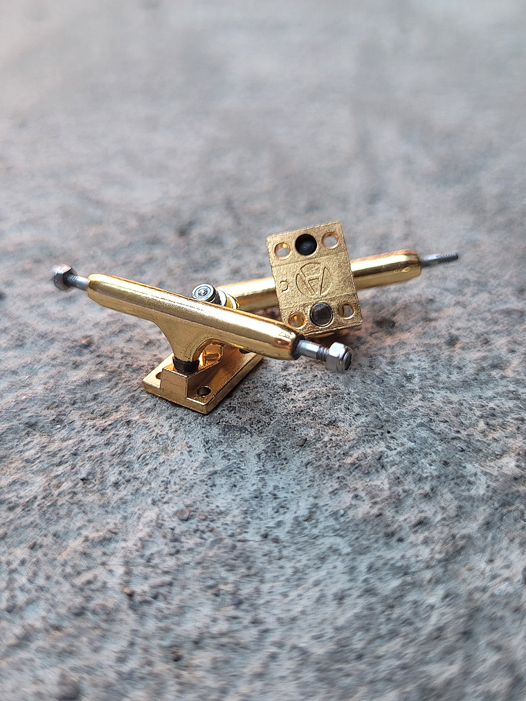 FINGERBOARDS ARMADO 34MM - in the dark kfiolos 4