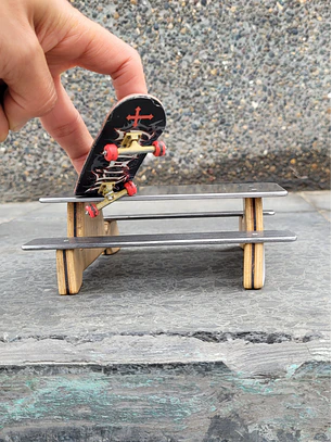 RAMPA FINGERBOARD Industrial picnic Kfiolos