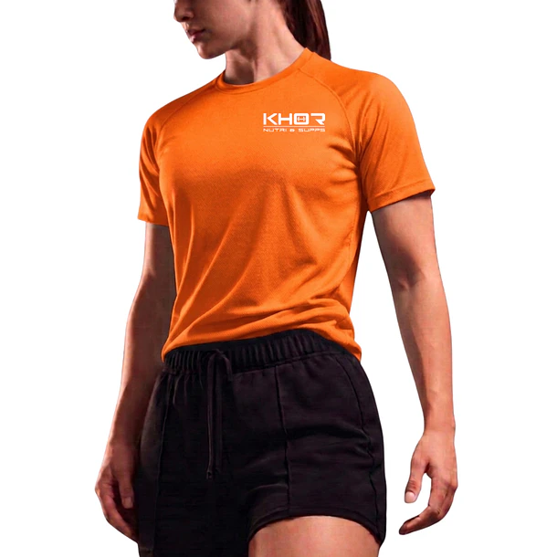 T-shirt desportiva feminina: conforto e estilo em movimento 7