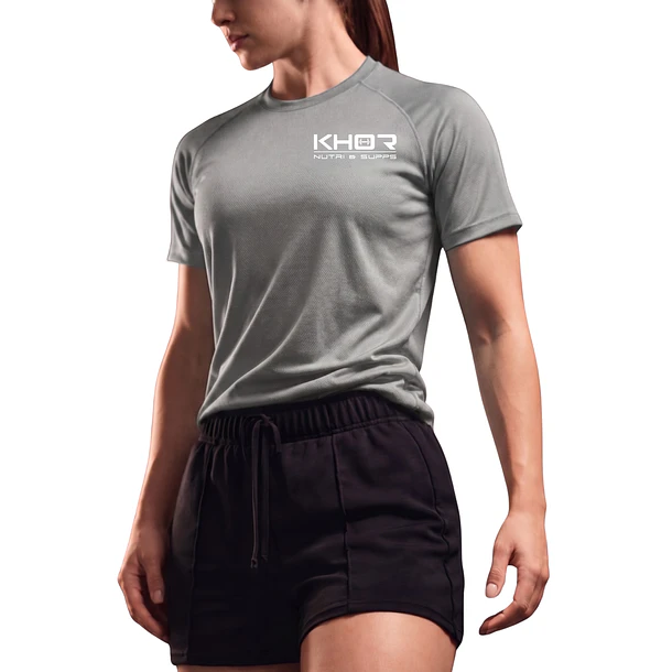 T-shirt desportiva feminina: conforto e estilo em movimento 19