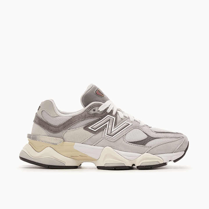 New Balance 9060 Rain Cloud Grey 1