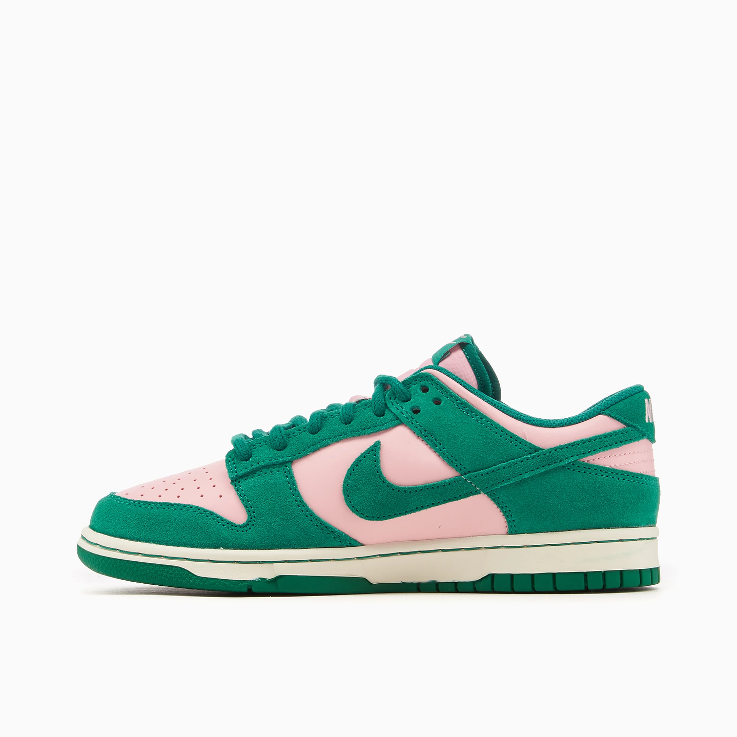 Nike Dunk Low Retro SE Medium Soft Pink Malachite 2