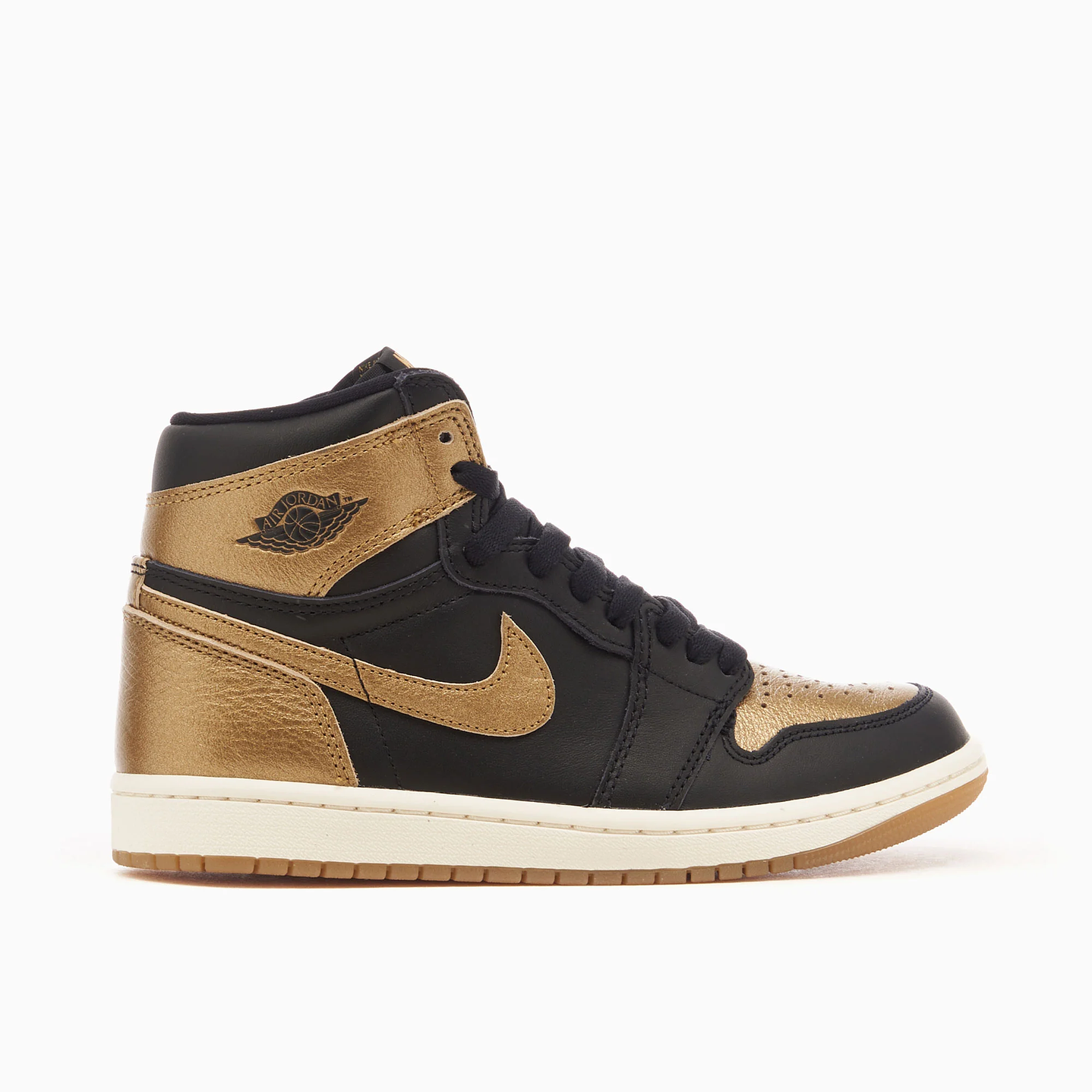 Jordan 1 Retro High OG Black Metallic Gold 1