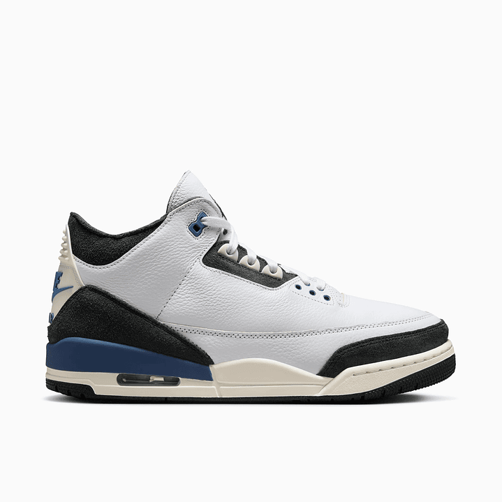 Jordan 3 Retro OG SP A Ma Maniére Diffused Blue 1