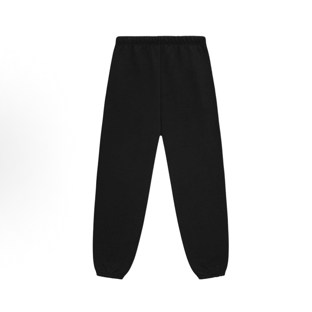 Fear of God Essentials Fleece Essential Sweatpant 2