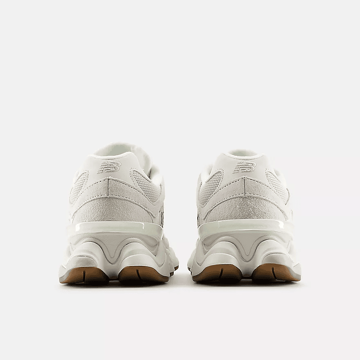 New Balance 9060 Leopard  4