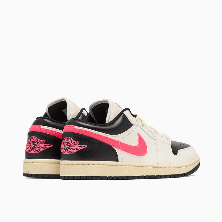 Jordan 1 Low Flight Club (Women's) 5