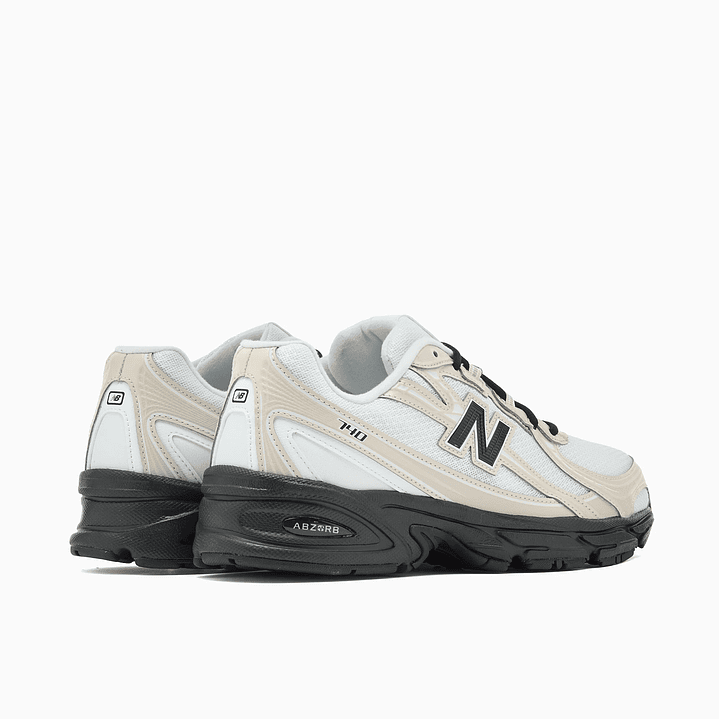 New Balance 740 Timberwolf White 2