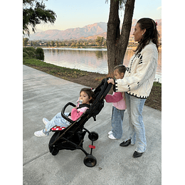 Coche Ultra Compacto Mimo Rojo - Retiro Express