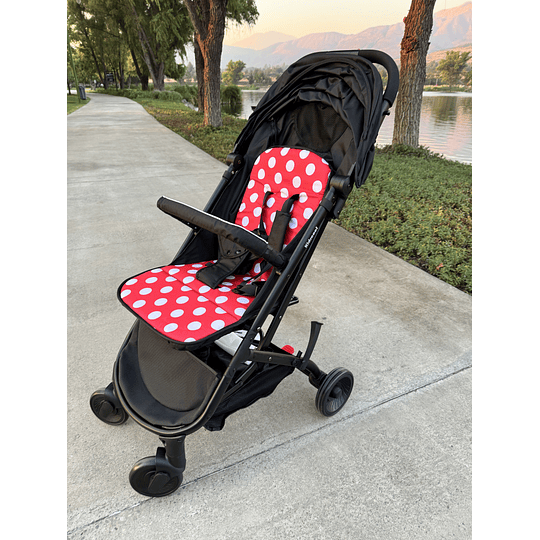 Coche Ultra Compacto Mimo Rojo - Retiro Express