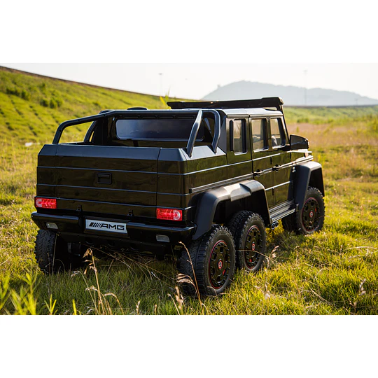 Mercedes G63 6X6 6 Motores con Licencia 12V Negro