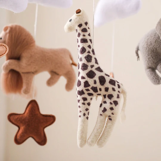 Móvil de Cuna para Bebé Fieltro y Madera Kidscool Safari 52 x 24 cm 