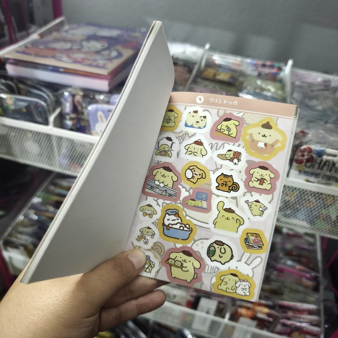 Libreta De 450 Stickers Diseño Pompompurin Kawaii 2