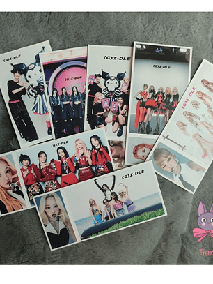 Set Caja De 30 Postales/Fotos Diseño (G)I-DLE Kpop Girlgroup