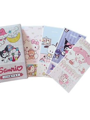 Set Caja De 30 Postales/Fotos Diseño Hello Kitty y Amigos Kawaii