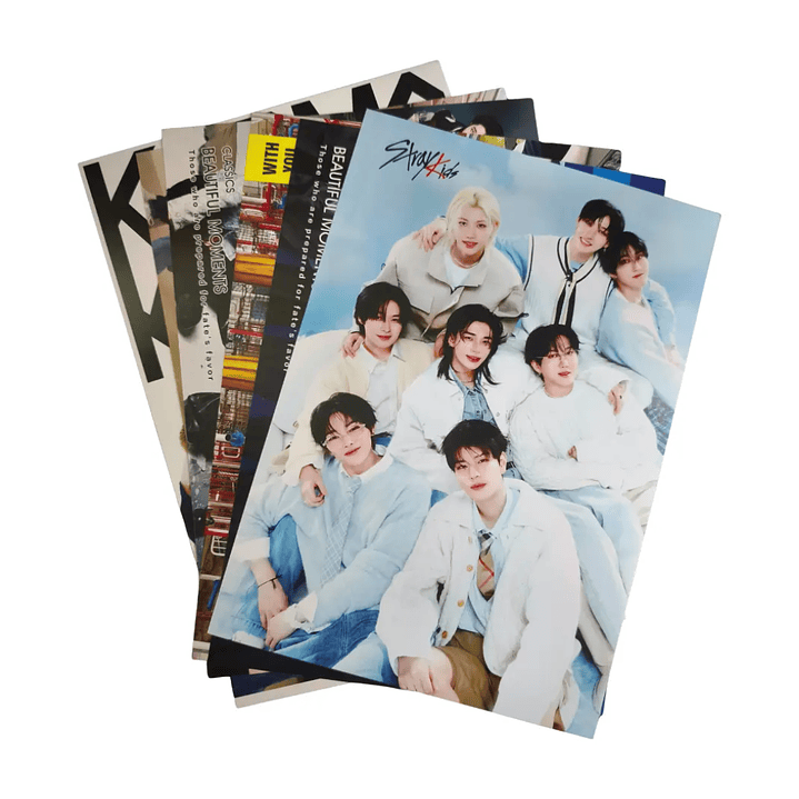 Set 8 Posters Kpop Stray Kids Tamaño 25*35cm 1