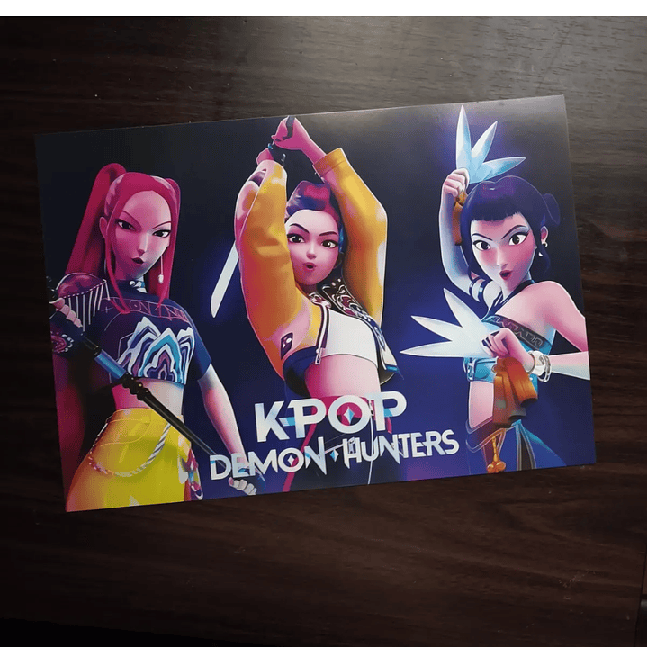 Set 8 Posters Kpop Demon Hunters Huntrix Guerreras Del Kpop Tamaño 25*35cm 3