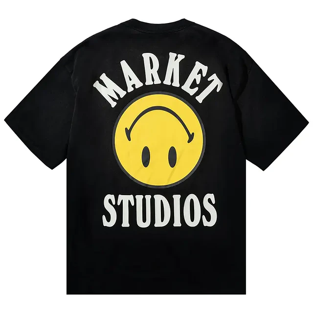 Polera Market Studios Smiley Lockup Jet Set