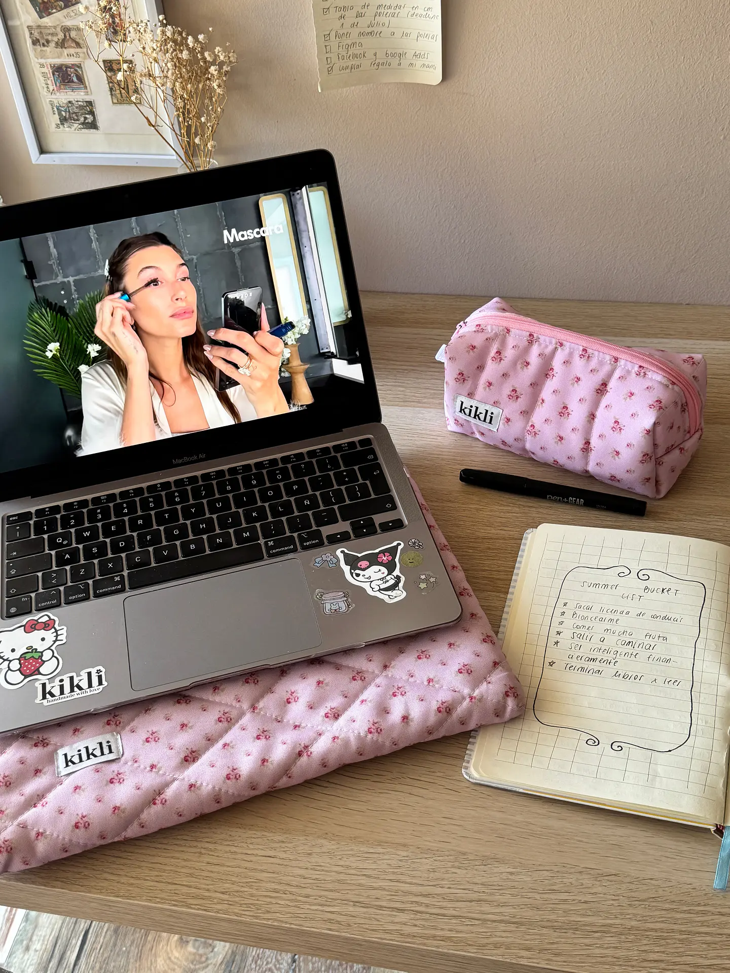 estuche dalia 1