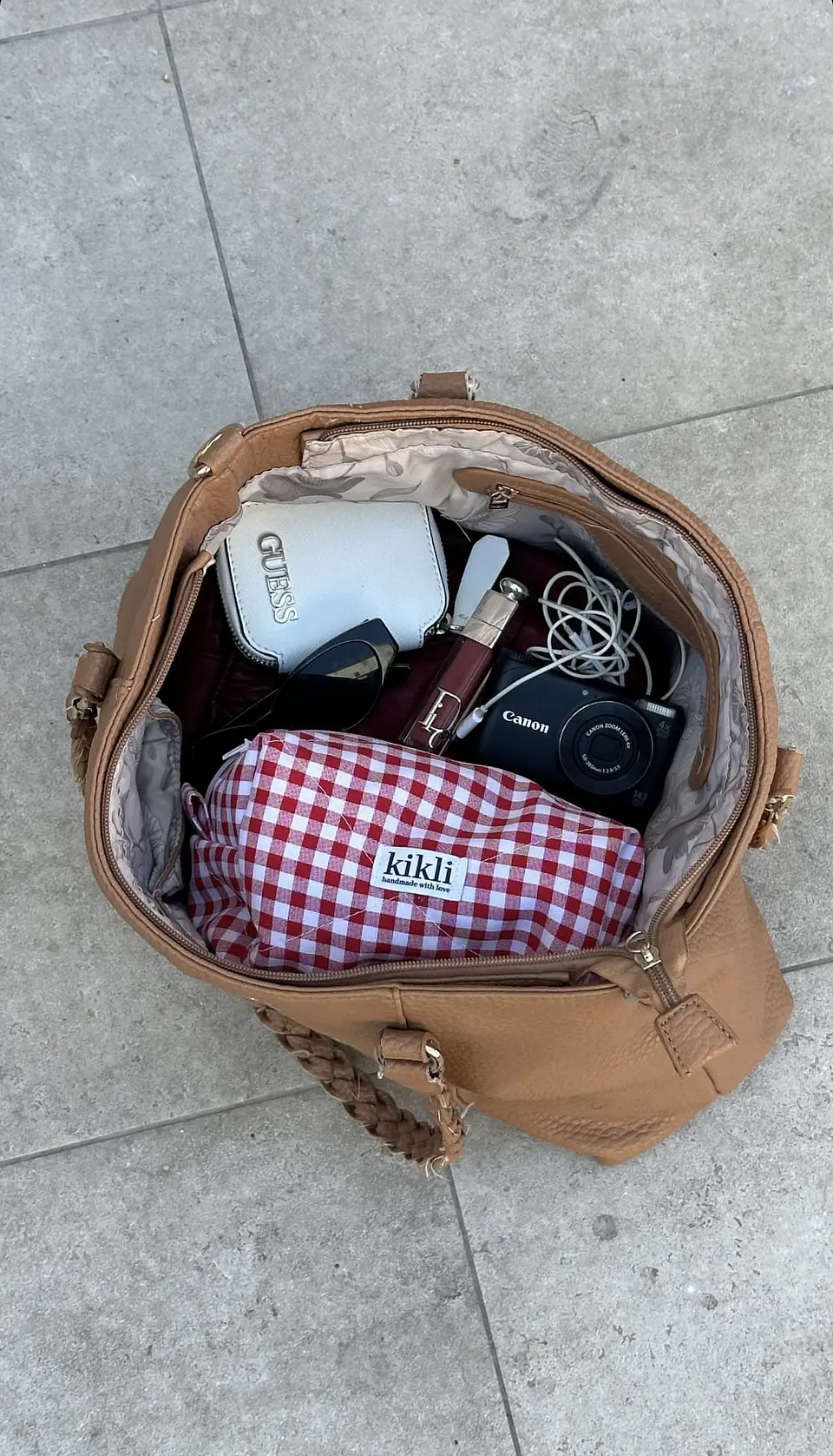 makeup bag lovers picnic 2