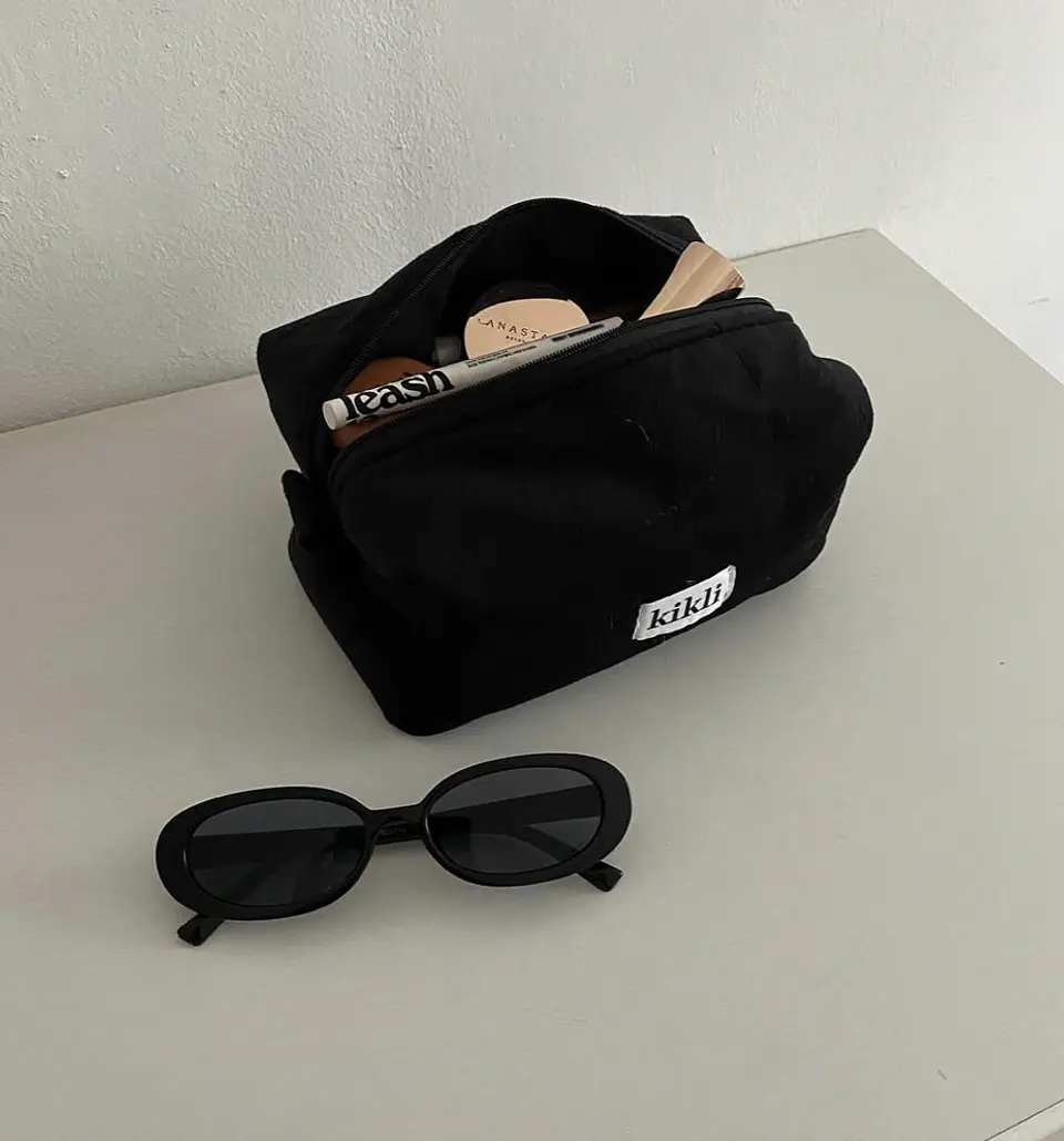 makeup bag karma 2