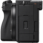 Cámara Sony A6700 + Lente 18-135mm 5