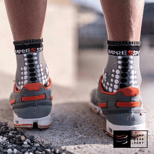 Pro Racing Socks v3.0 Running Grey Melange, Compressport