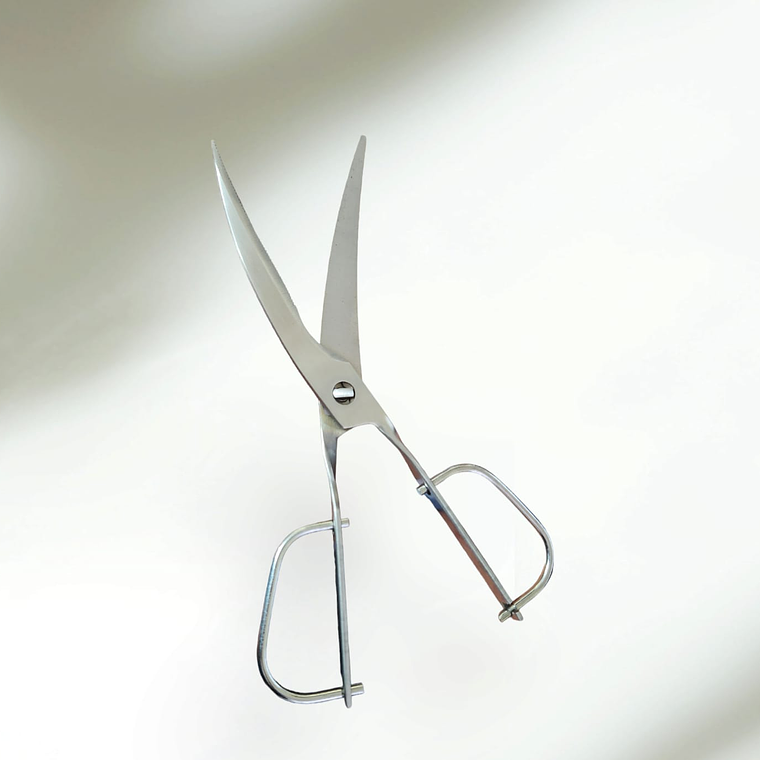 TIJERAS CURVATURA ASCENDENTE PARA COSTURA Y TELAS 1