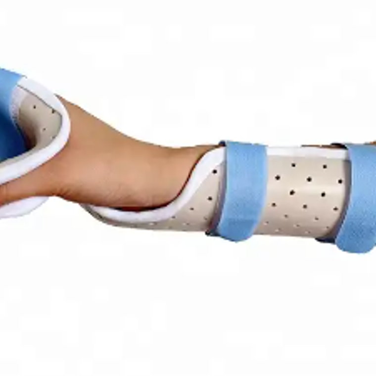 PALMETA DE REPOSO PULGAR EN OPOSICIÓN (TERMOPLÁSTICO PRECORTADO LISTO PARA MOLDEAR) 2