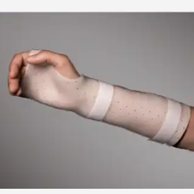 INMOVILIZADOR DE MUÑECA (TIPO SIMPLE) TERMOPLÁSTICO PRECORTADO LISTO PARA MOLDEAR 2